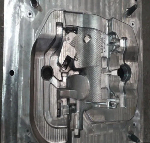 Aluminiumdruck Druckguss-Form-Wärmebehandlungs-Oberflächen-Geldstrafenende
